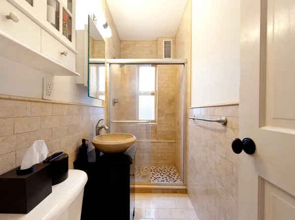 92 Perry Street image 1 of 5