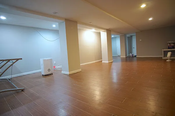 Rented by Lofts and Flats LLC | media 56