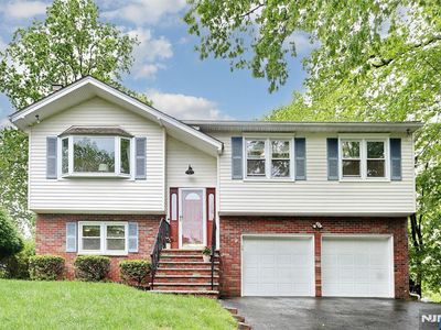 70 McNomee St, Oakland, NJ, 07436