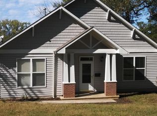 141 Northwestern Ave, Oak Ridge, TN 37830