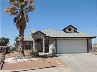 11526 Caballo Lake Dr, El Paso, TX 79936