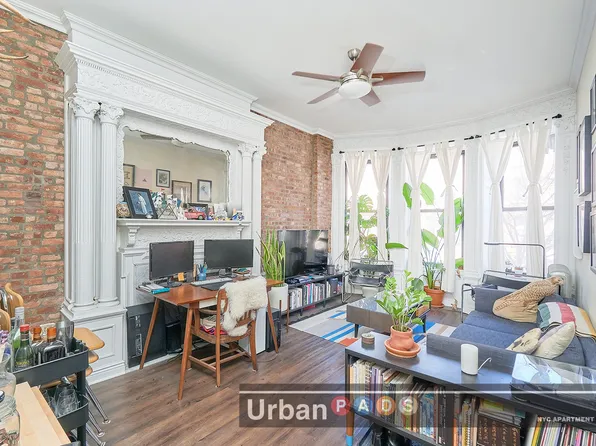 1140 Dean Street image 1 of 8