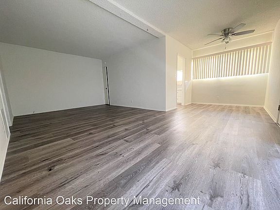4th image of 3363 Rexford St
