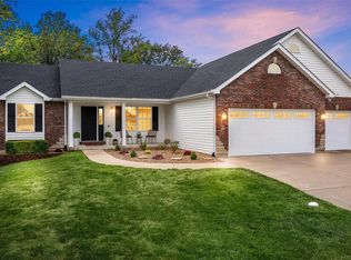 130 Chelsea Ct, Wright City, MO 63390