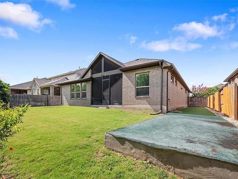3013 Chalice Well Dr — Photo 36