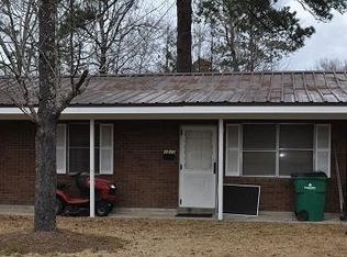 1011 S Dogwood Dr, Bogalusa, LA 70427