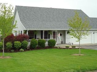576 W 127th Pl, Crown Point, IN 46307