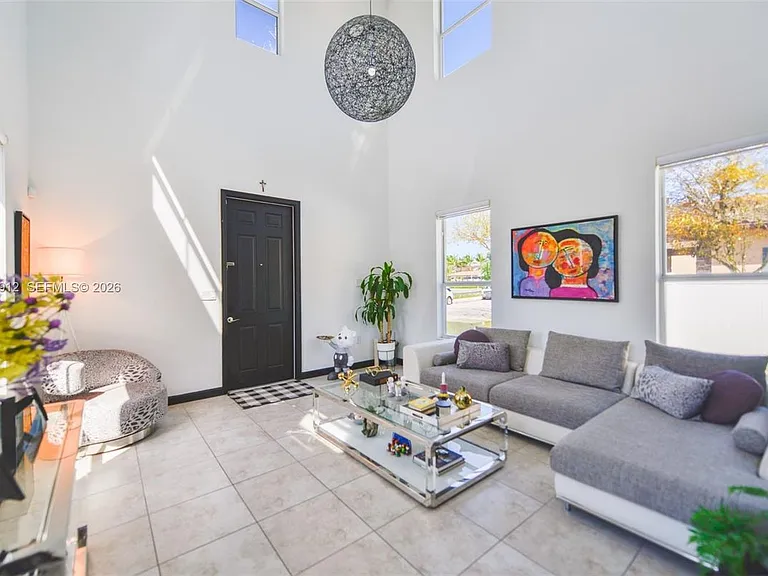 9101 SW 169th Pl #0 — Photo 3