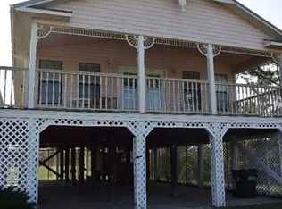 570 Boykin Ct N, Gulf Shores, AL 36542