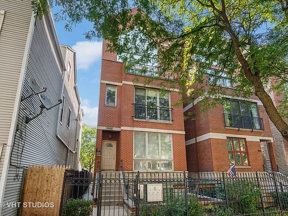 2nd image of 2923 N Damen Ave #3
