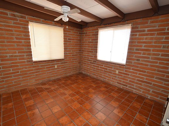 5th image of 2620 W Ironwood Hill Dr APT 3