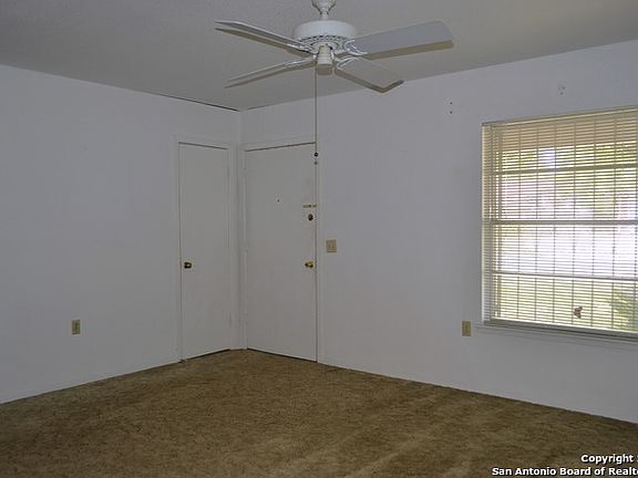 4th image of 4214 Avenida Prima St