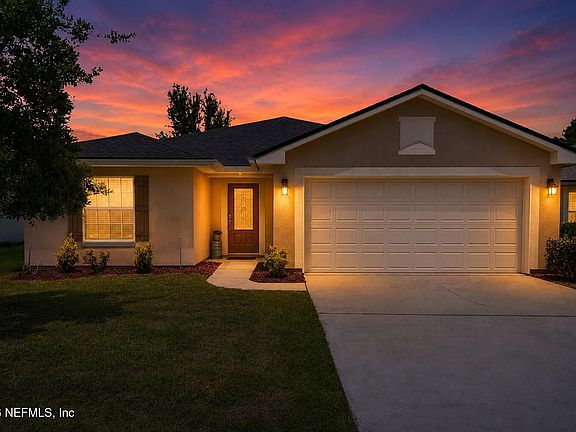 2nd image of 96398 COMMODORE POINT Drive