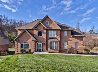 1939 Cascade Falls Ln, Knoxville, TN 37931