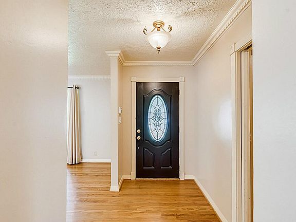 5th image of 6419 Woodbrook Ln