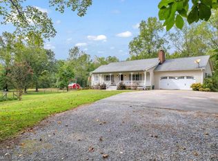 5635 Rolling Acres Ln, Cumming, GA 30028