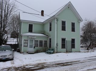 3 School St, Orono, ME 04473