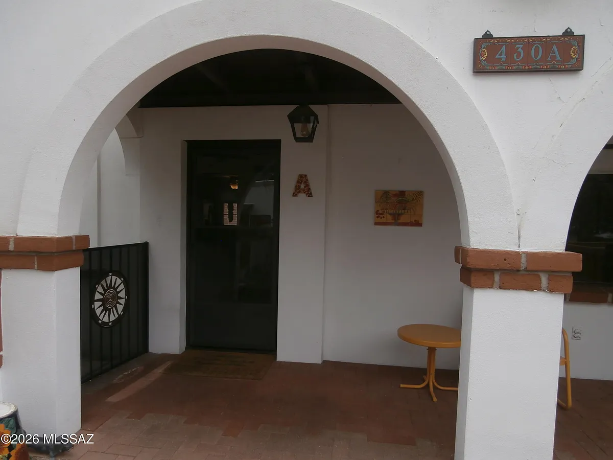 Building Photo - 430 S Paseo Pena