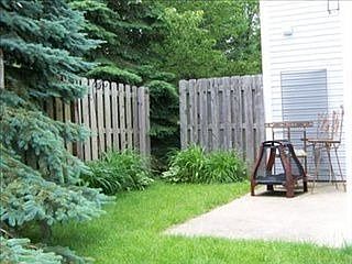 3rd image of 2908 Columbine Cir