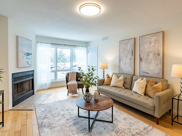 15 Hofstetter Ave #208 — Photo 3