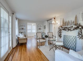 22 Community Rd, Bay Shore, NY 11706