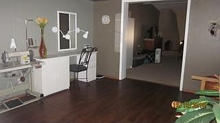 5th image of 2422 E North Ln