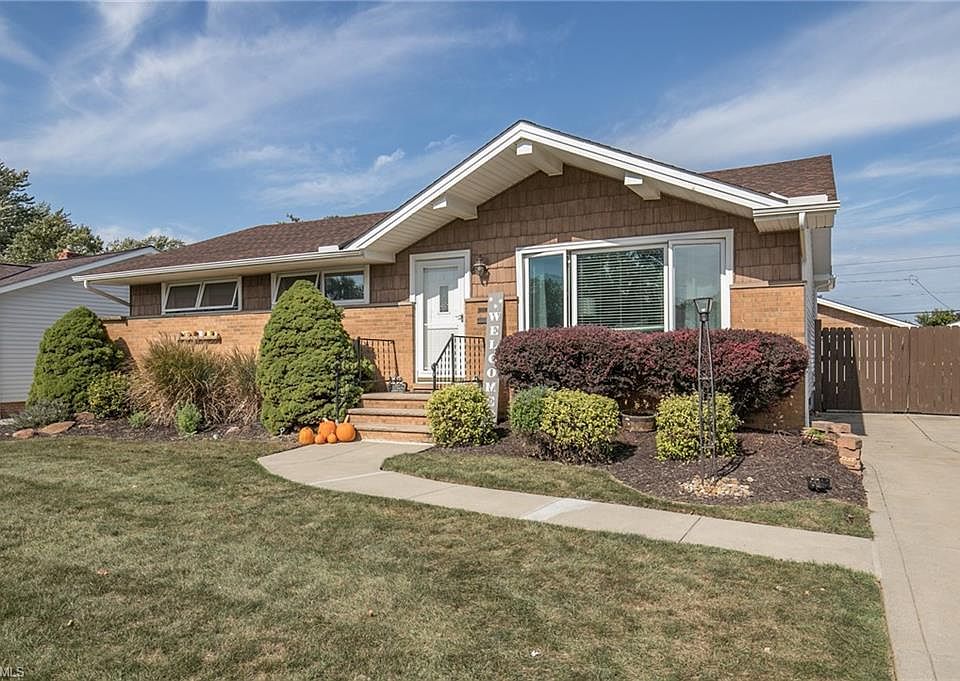 1st image of 181 E Parkleigh Dr