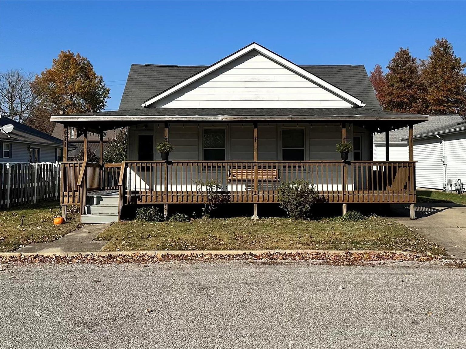 471 W 4th St, Beckemeyer, IL 62219 Zillow