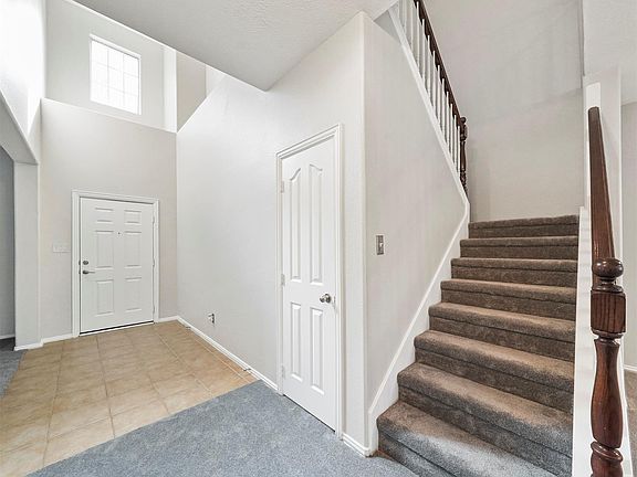 5th image of 9711 Ashwood Valley Dr