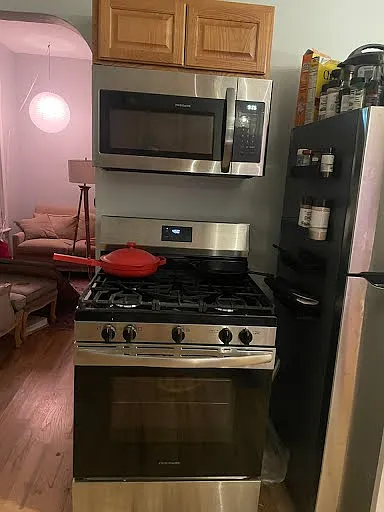 2611 W Armitage Ave #2R — Photo 9