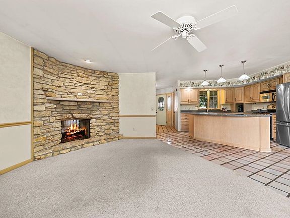 4th image of 8625 Byron Hills Dr