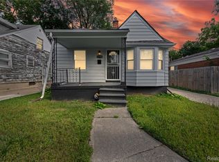 11706 Auburn St, Detroit, MI 48228