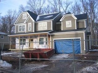 1355 Grandview Ave, Westfield, NJ 07090