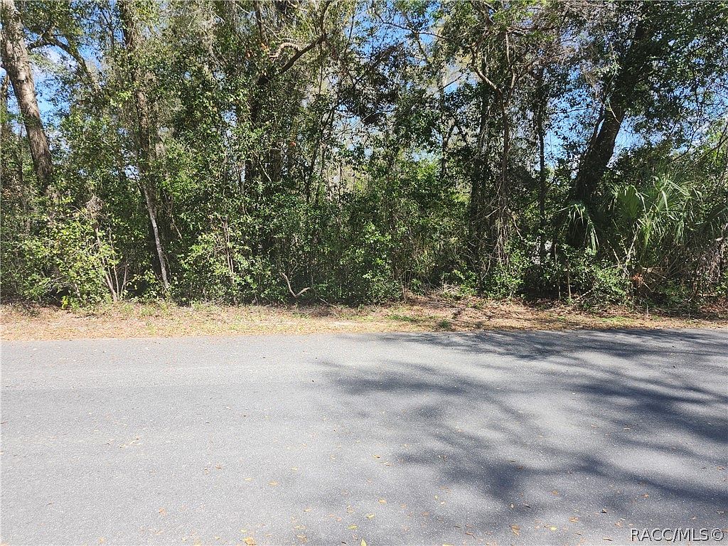 2559 W Fairway Loop