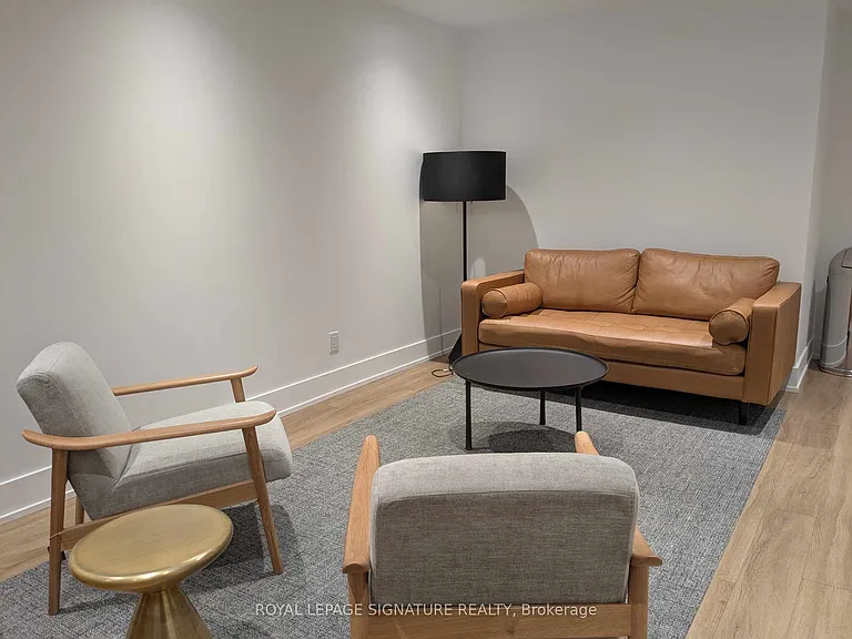 3100 Keele St #909 — Photo 16