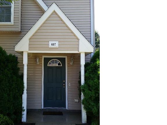 2nd image of 106 Dewey St Unit 607