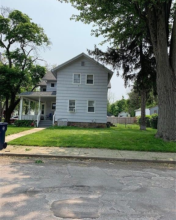 2nd image of 351 South St