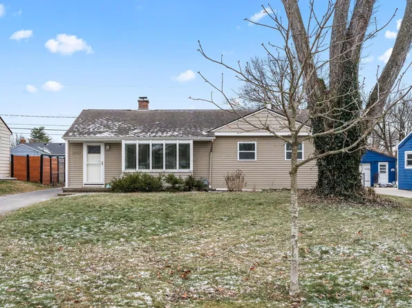 2753 Shrewsbury Rd, Columbus, OH 43221