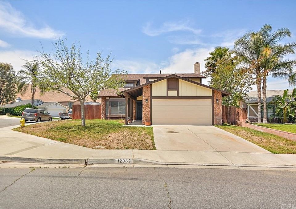 1st image of 12082 Kenwood Dr