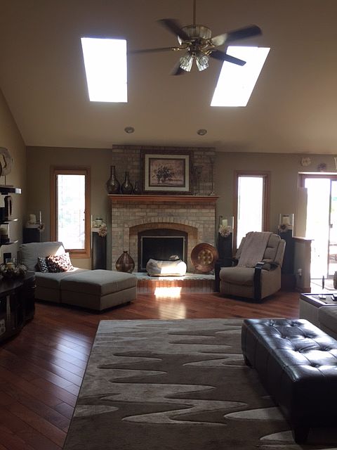 1st image of 935 Harmoni Ln