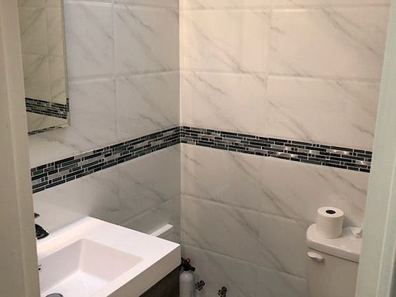 5th image of 5510 Fillmore Ave #2