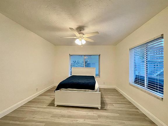 5th image of 828 NE 17th Ave APT 2