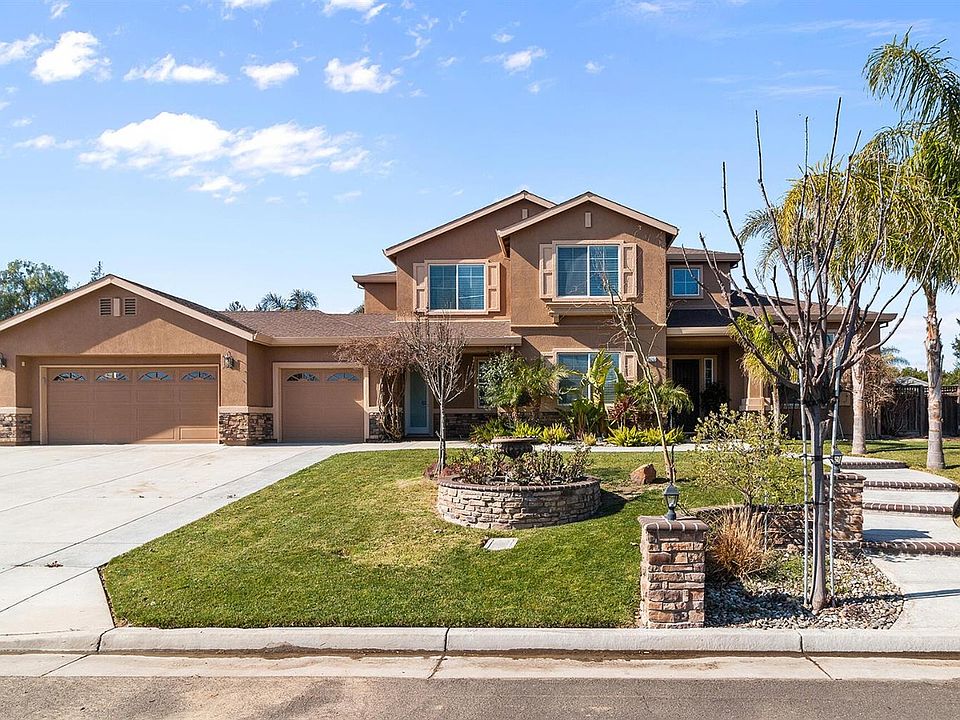 2nd image of 28243 S Luciano Ave