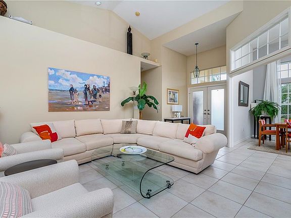 3rd image of 1315 Penguin Ct