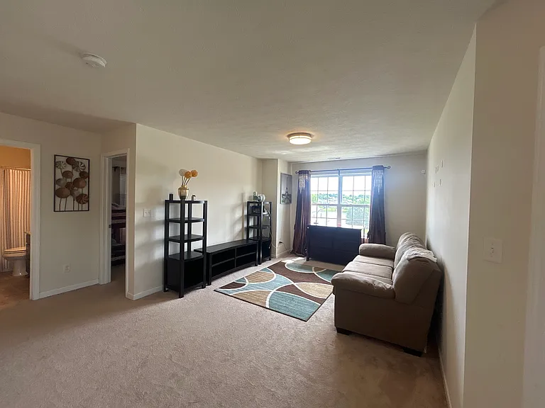 6978 Stoney Ridge Dr — Photo 19