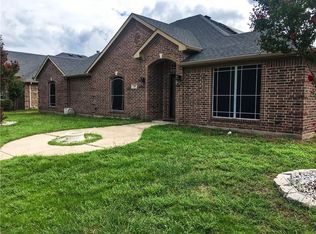 928 Norwood Ln, Lancaster, TX 75146