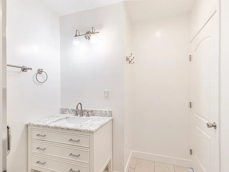 6500 San Vicente Blvd #6502 — Photo 7
