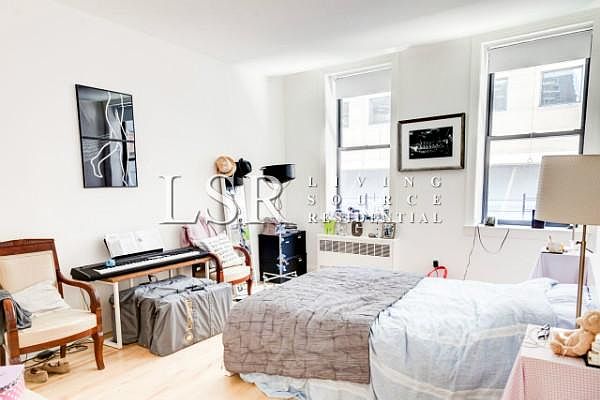 1st image of 39 John St APT 3B