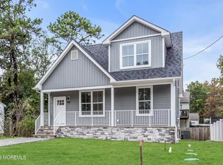 1325 11th Ave, Toms River, NJ 08757