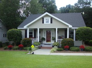 423 Hawthorne Ave, Rockingham, NC 28379